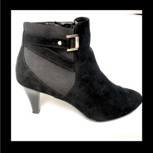 Dexflex comfort black bootie ankle boots heels zipper decorative buckle